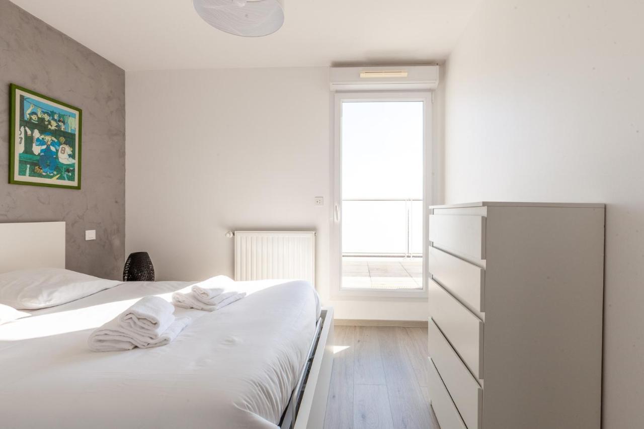 Le Tohannic - Spacieux - Familial - Terrasse - Parking - Wifi - Linge Fourni Apartment